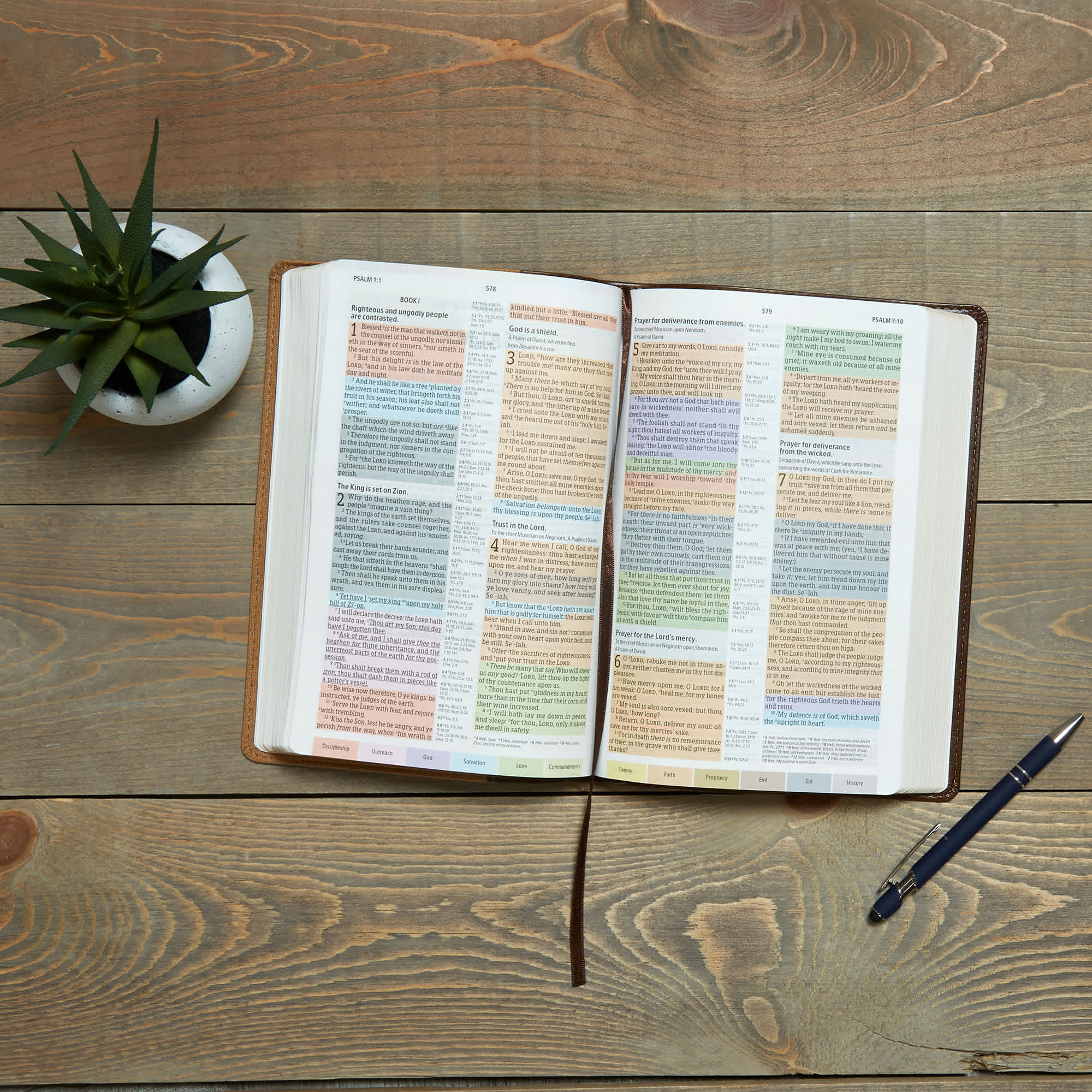 slide 5 of 9 for KJV Rainbow Study Bible, Brown/Tan LeatherTouch