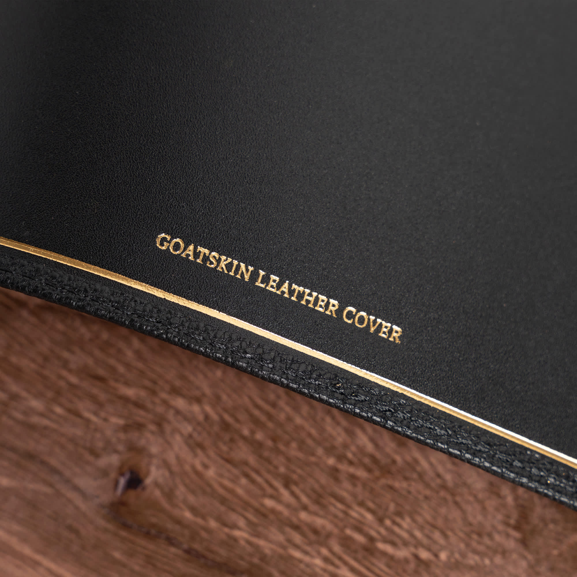 slide 15 of 15 for CSB Pastor's Bible, Verse-by-Verse Edition, Holman Handcrafted Collection, Black Premium Goatskin