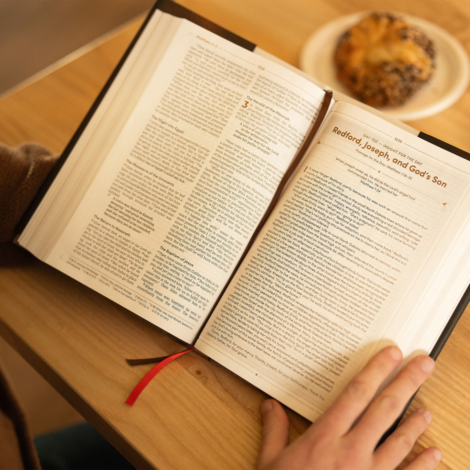 slide 4 of 9 for CSB Men's Daily Bible, Hardcover