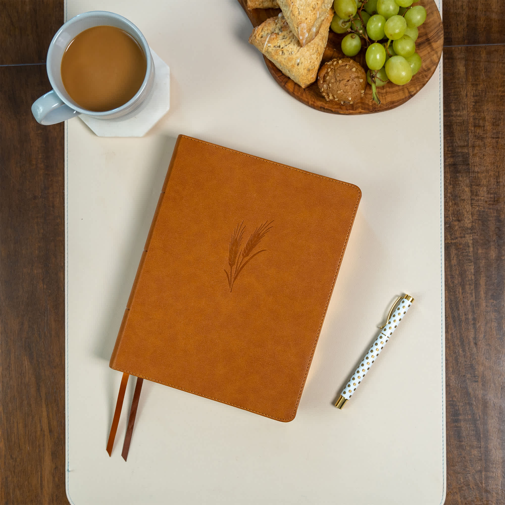 slide 10 of 10 for CSB Notetaking Bible, Large Print Edition, Camel LeatherTouch