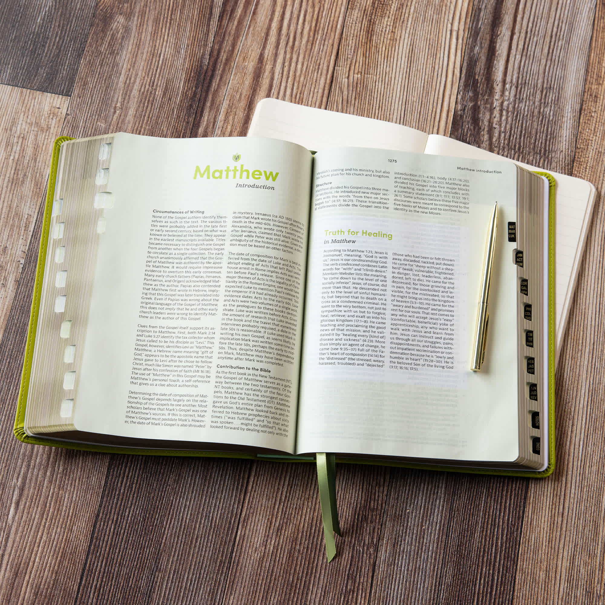 slide 5 of 17 for CSB Life Counsel Bible, Apple Green LeatherTouch, Indexed