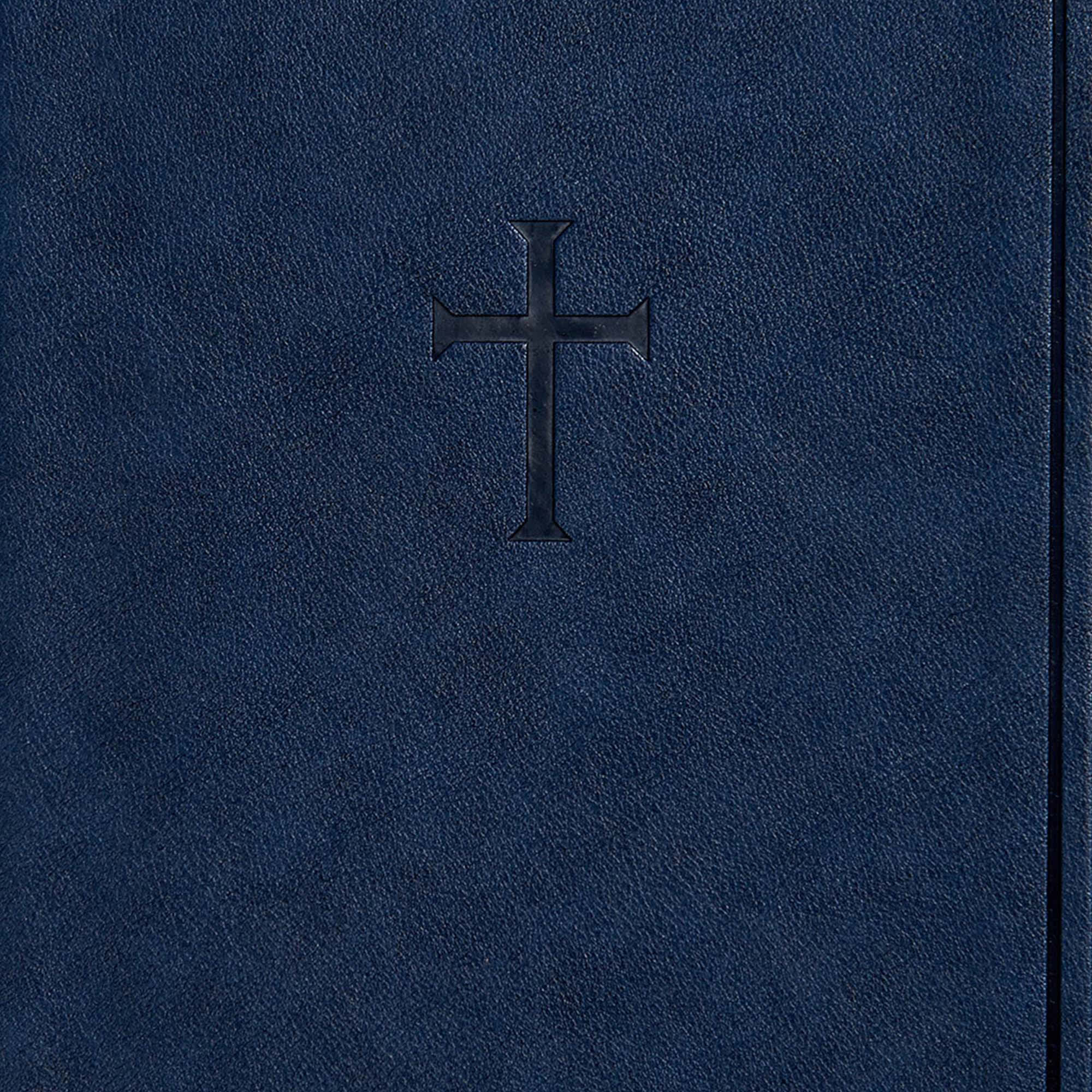 slide 11 of 12 for CSB Everyday Study Bible, Navy Cross LeatherTouch