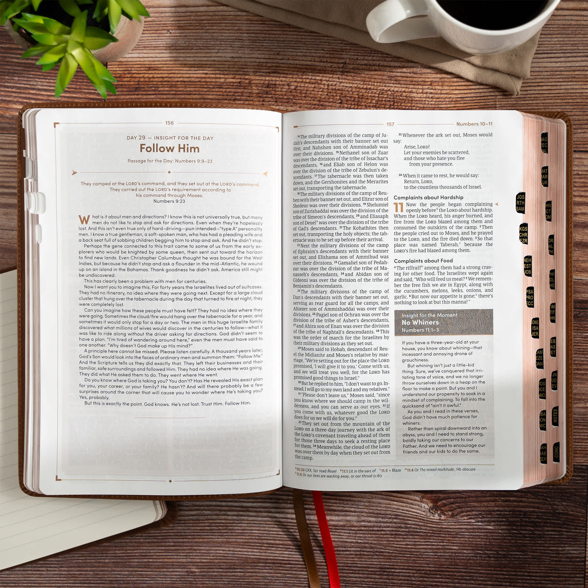 slide 4 of 10 for CSB Men's Daily Bible, Brown Genuine Leather, Indexed