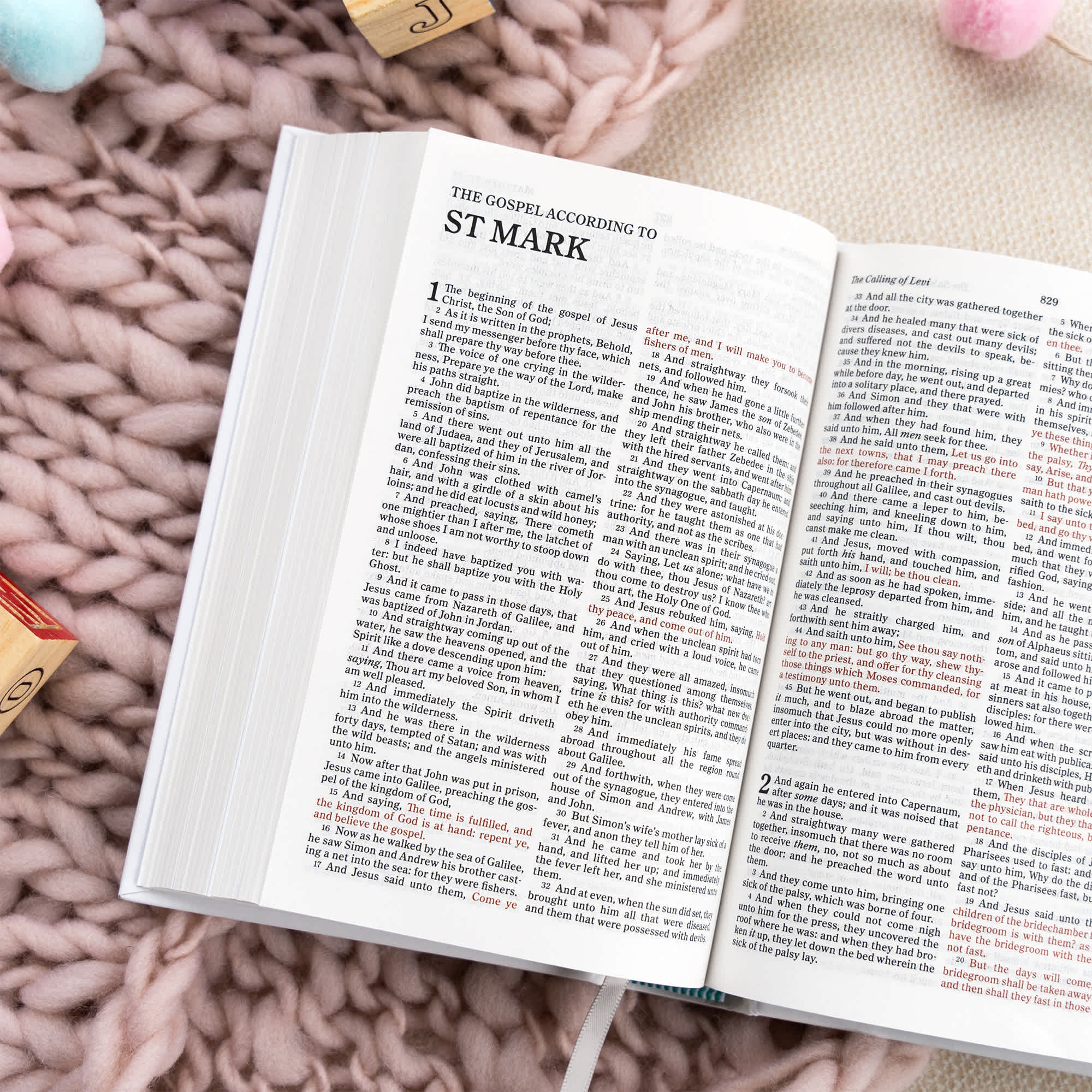 slide 4 of 9 for KJV Great and Small Bible, Hardcover