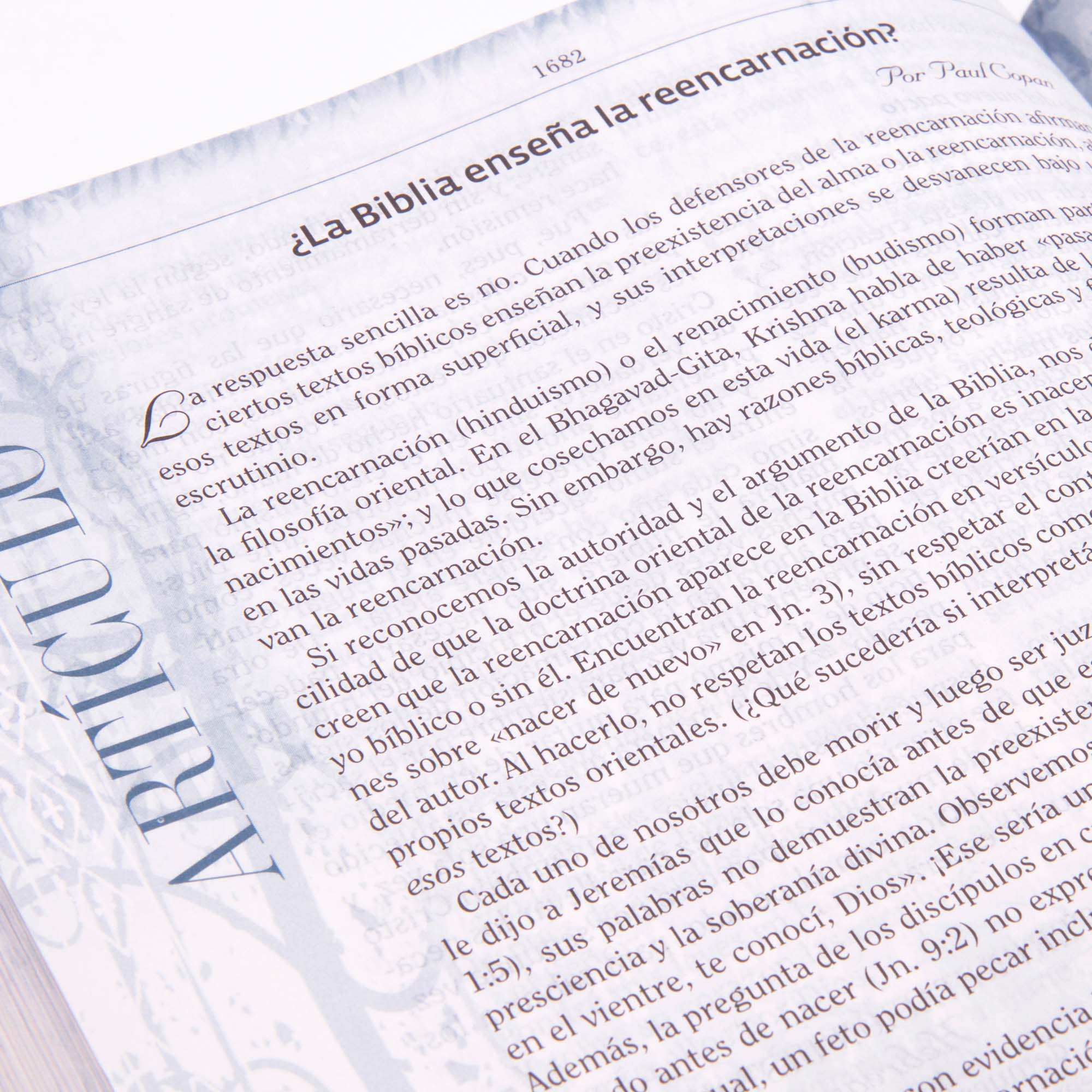slide 5 of 10 for Biblia de Estudio de Apologética, negro imitación piel