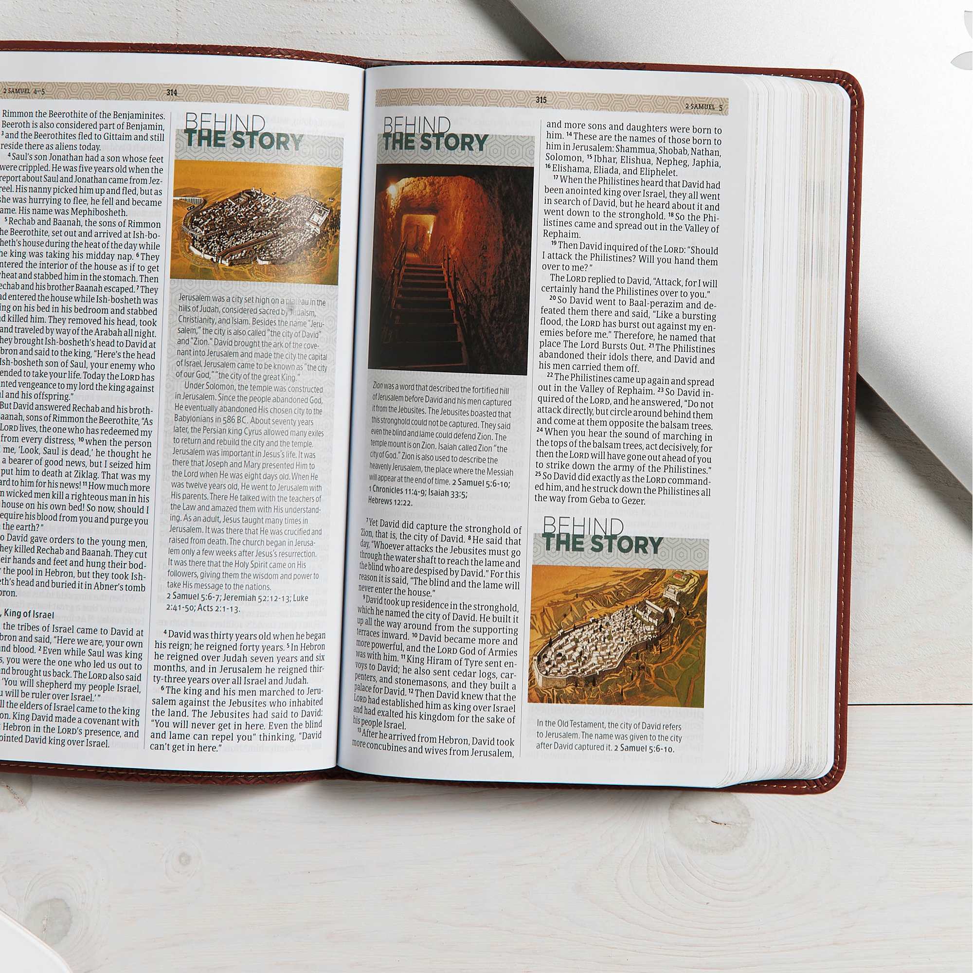 slide 6 of 9 for CSB Essential Teen Study Bible, Walnut LeatherTouch