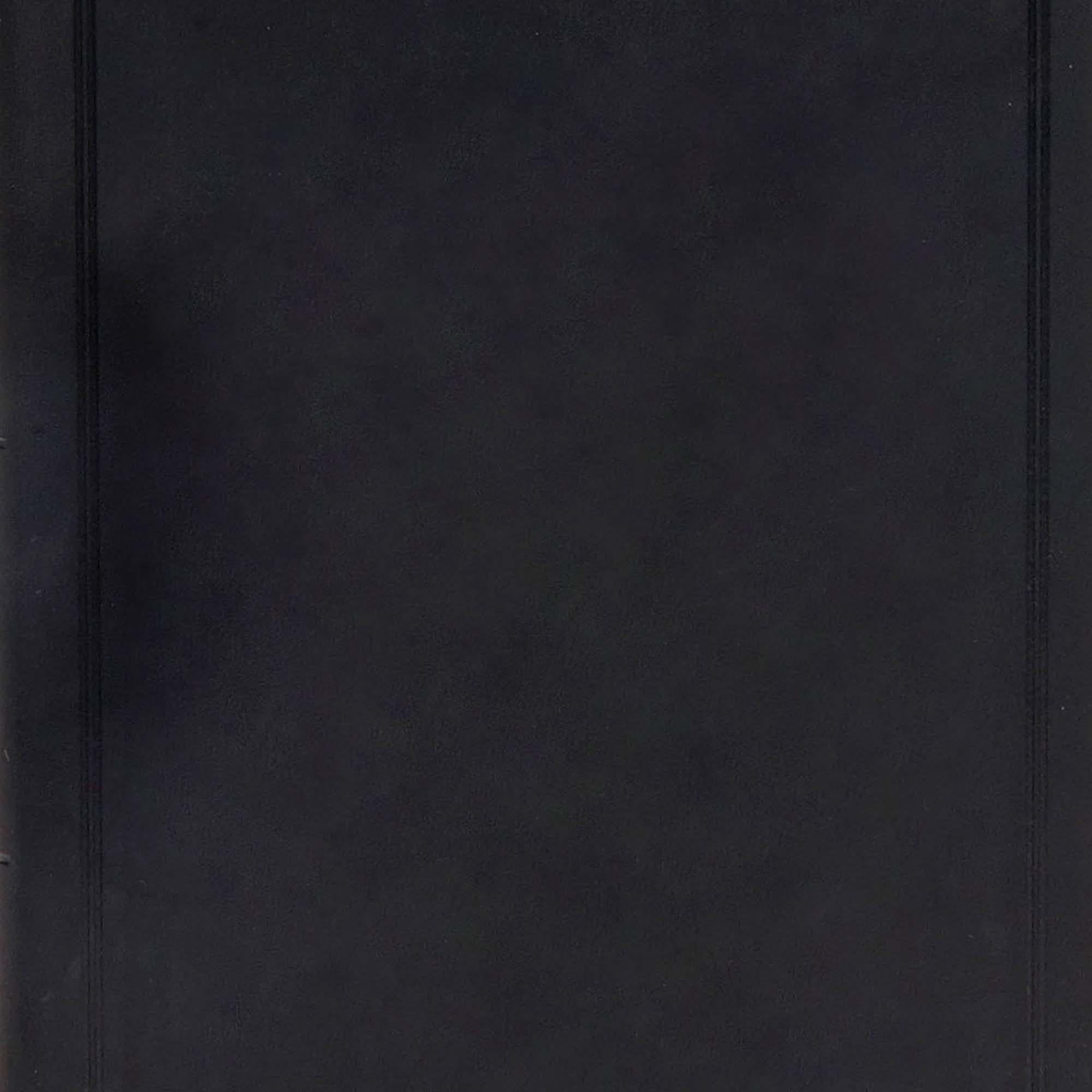 slide 7 of 8 for CSB Deluxe Gift Bible, Black LeatherTouch