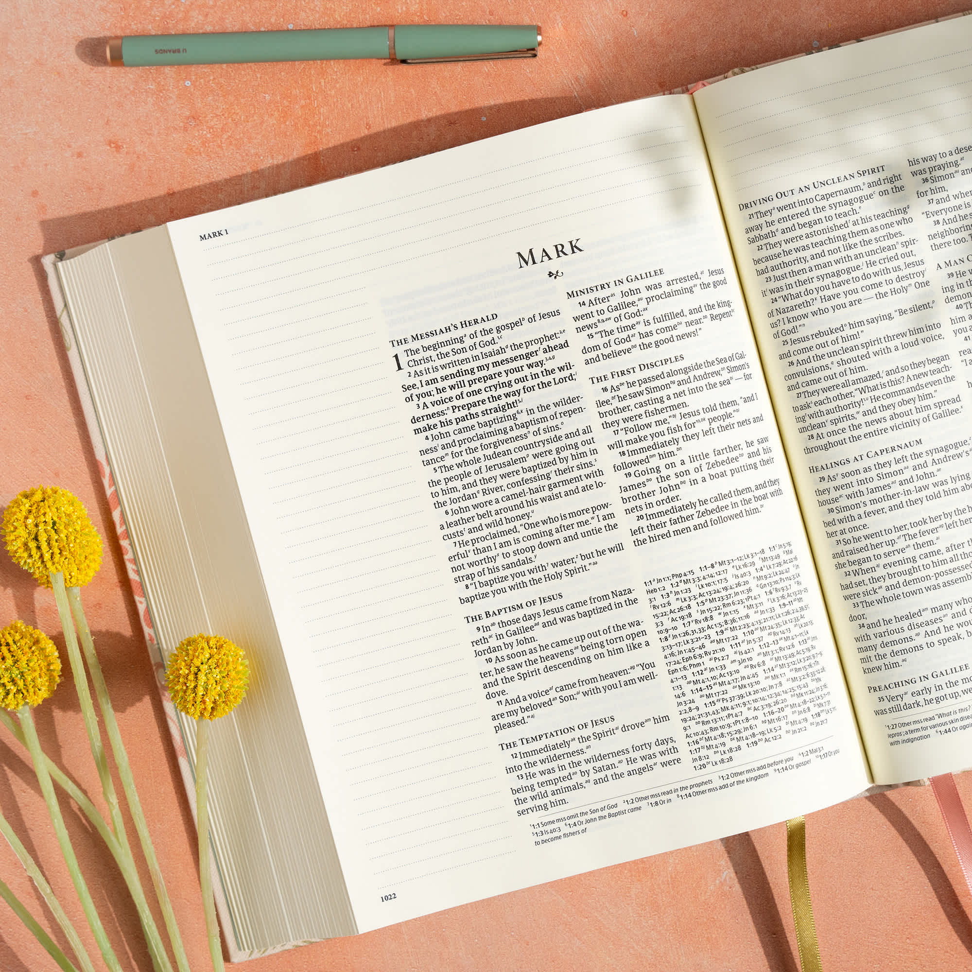 slide 7 of 11 for CSB Notetaking Bible, Expanded Reference Edition, Floral Cloth Over Board