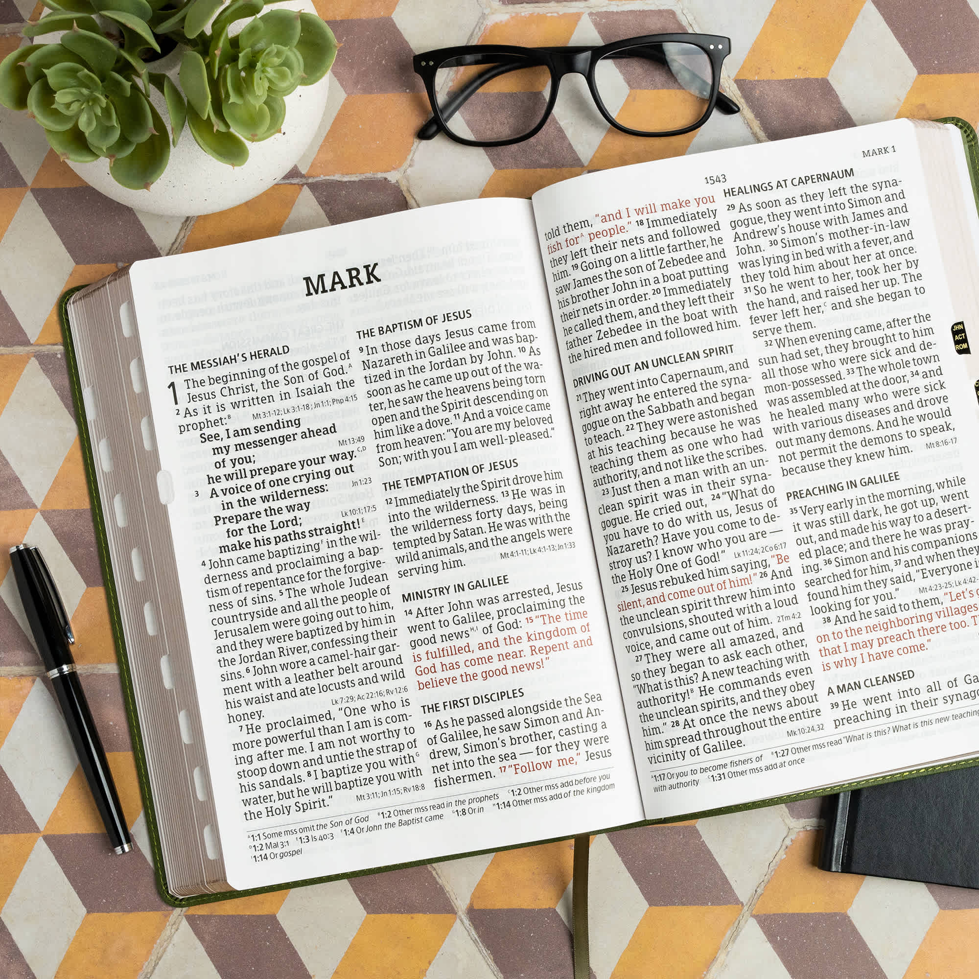 slide 6 of 12 for CSB Super Giant Print Reference Bible, Digital Study Edition, Olive LeatherTouch, Indexed