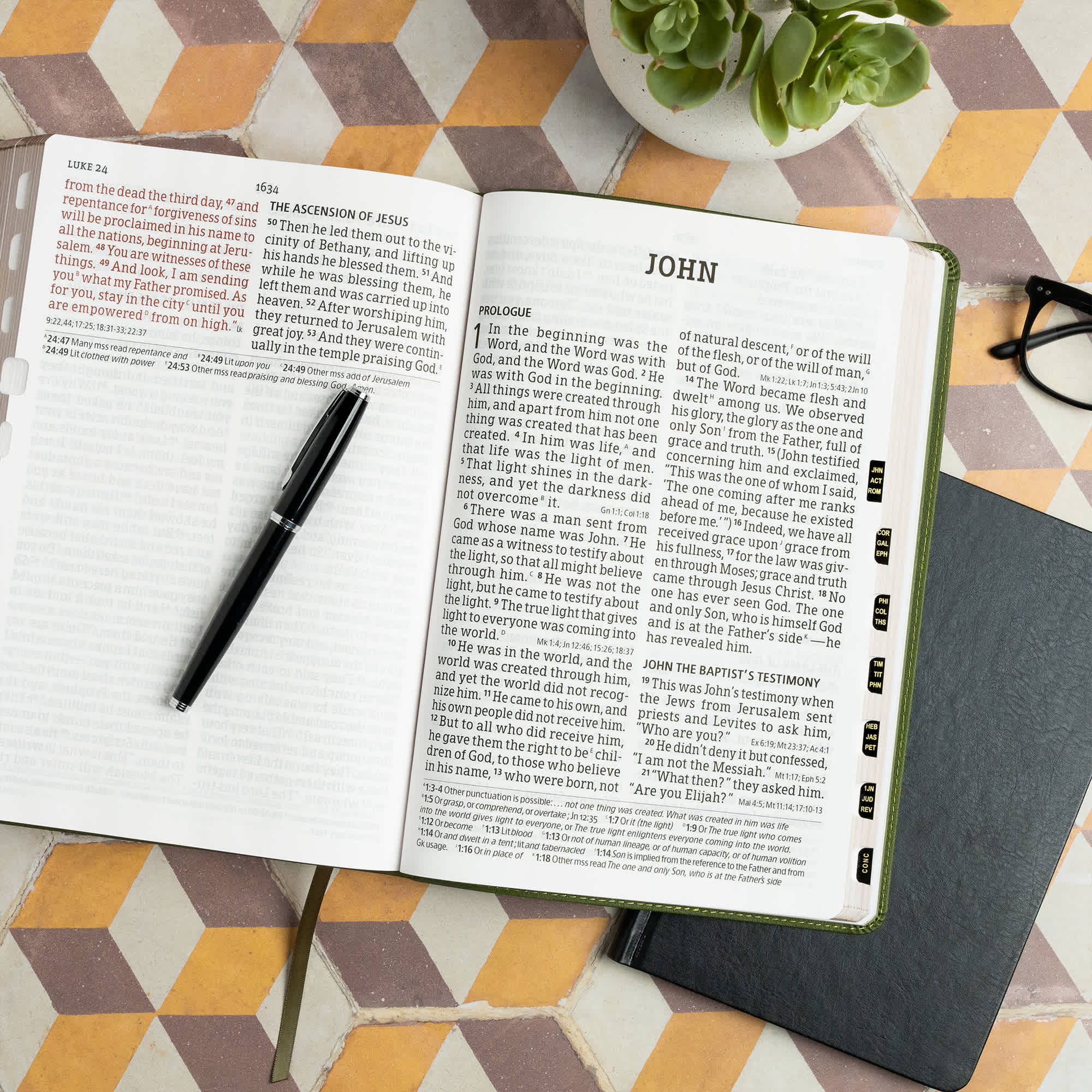 slide 7 of 12 for CSB Super Giant Print Reference Bible, Digital Study Edition, Olive LeatherTouch, Indexed
