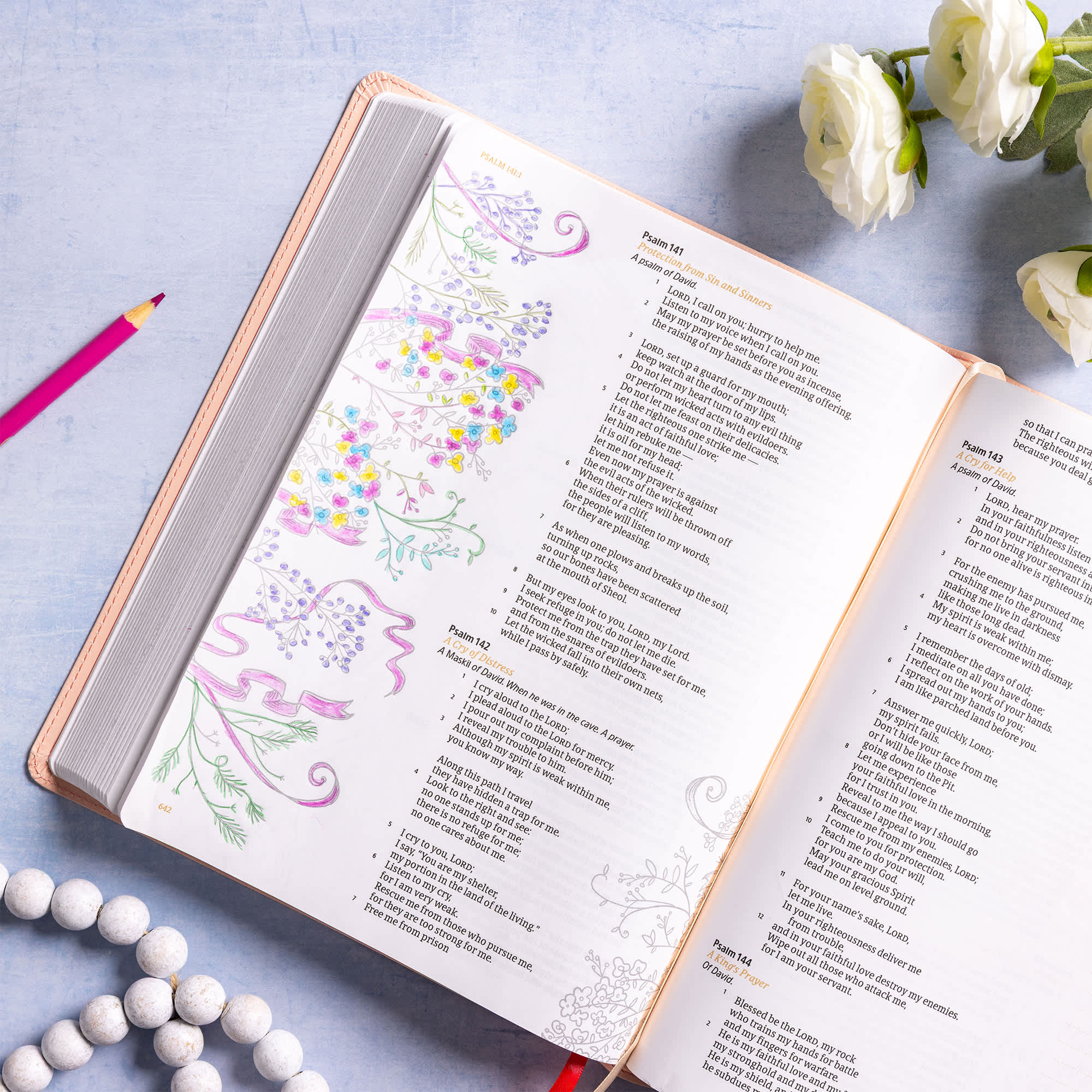 slide 12 of 12 for CSB Illustrator’s Notetaking Bible, Large Print Edition, Peach Bouquet LeatherTouch