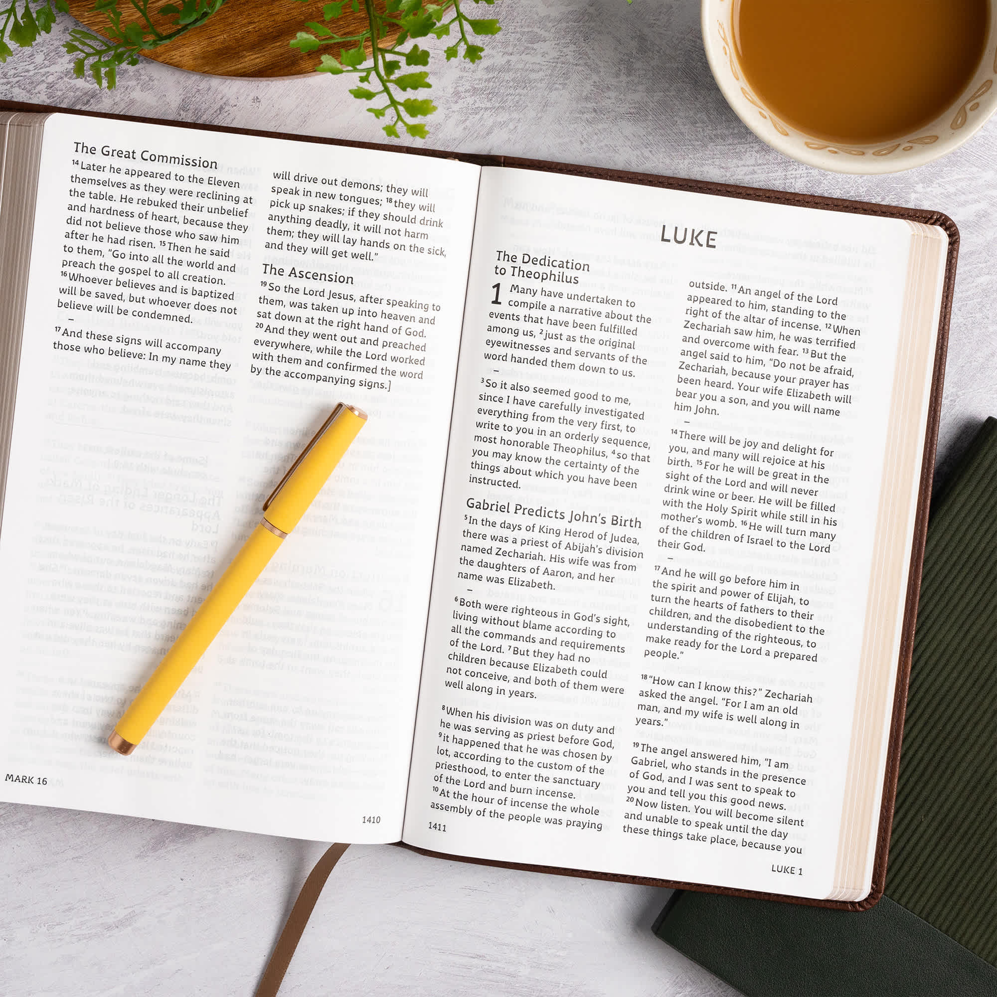 slide 6 of 18 for CSB Grace Bible, Brown LeatherTouch (Dyslexia Friendly)
