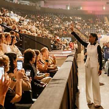 Priscilla Shirer speaking to crowd