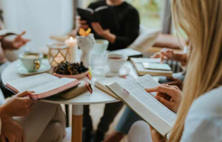 adults reading the Bible