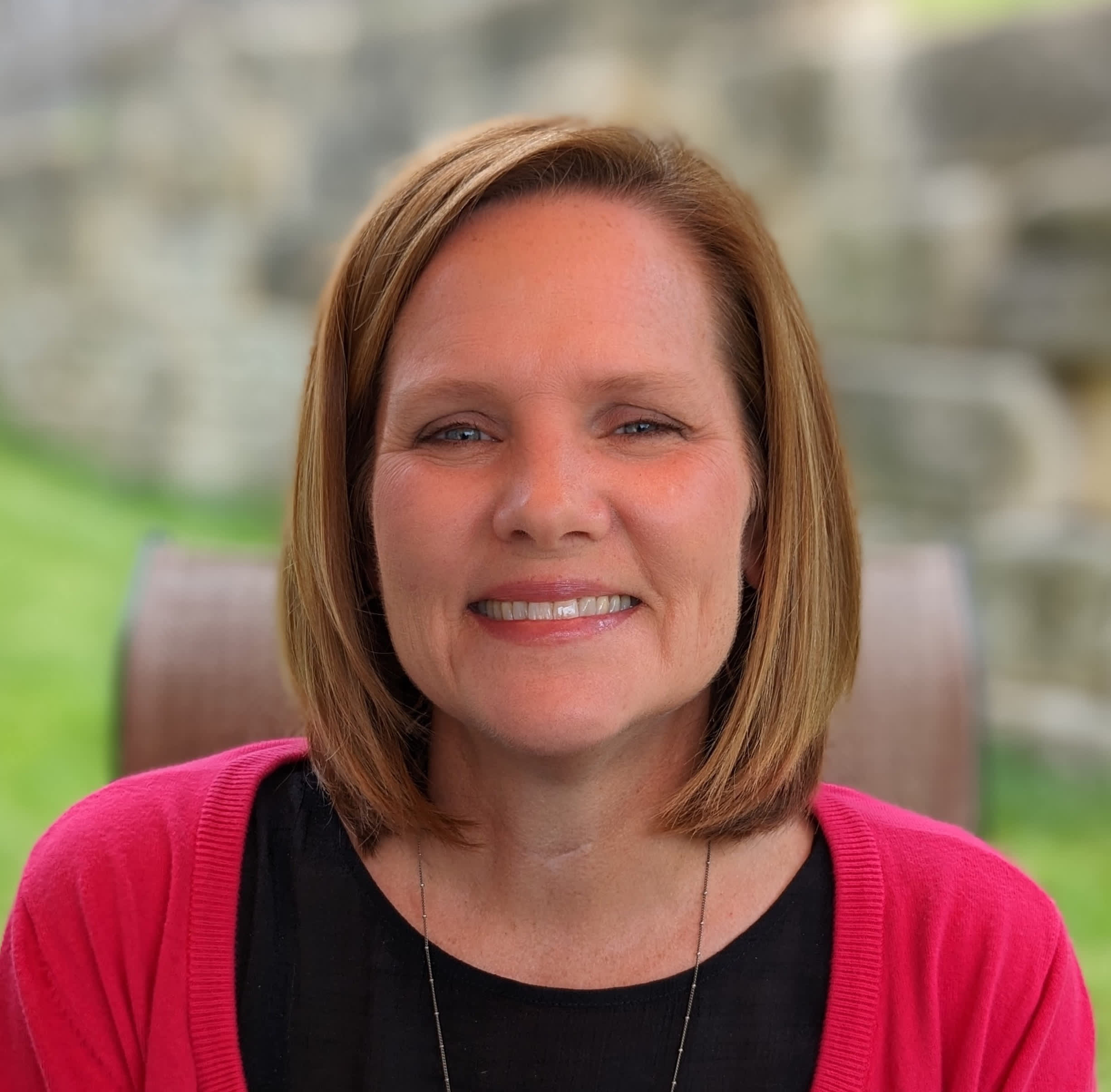 Dr. Leslie Umstadtt