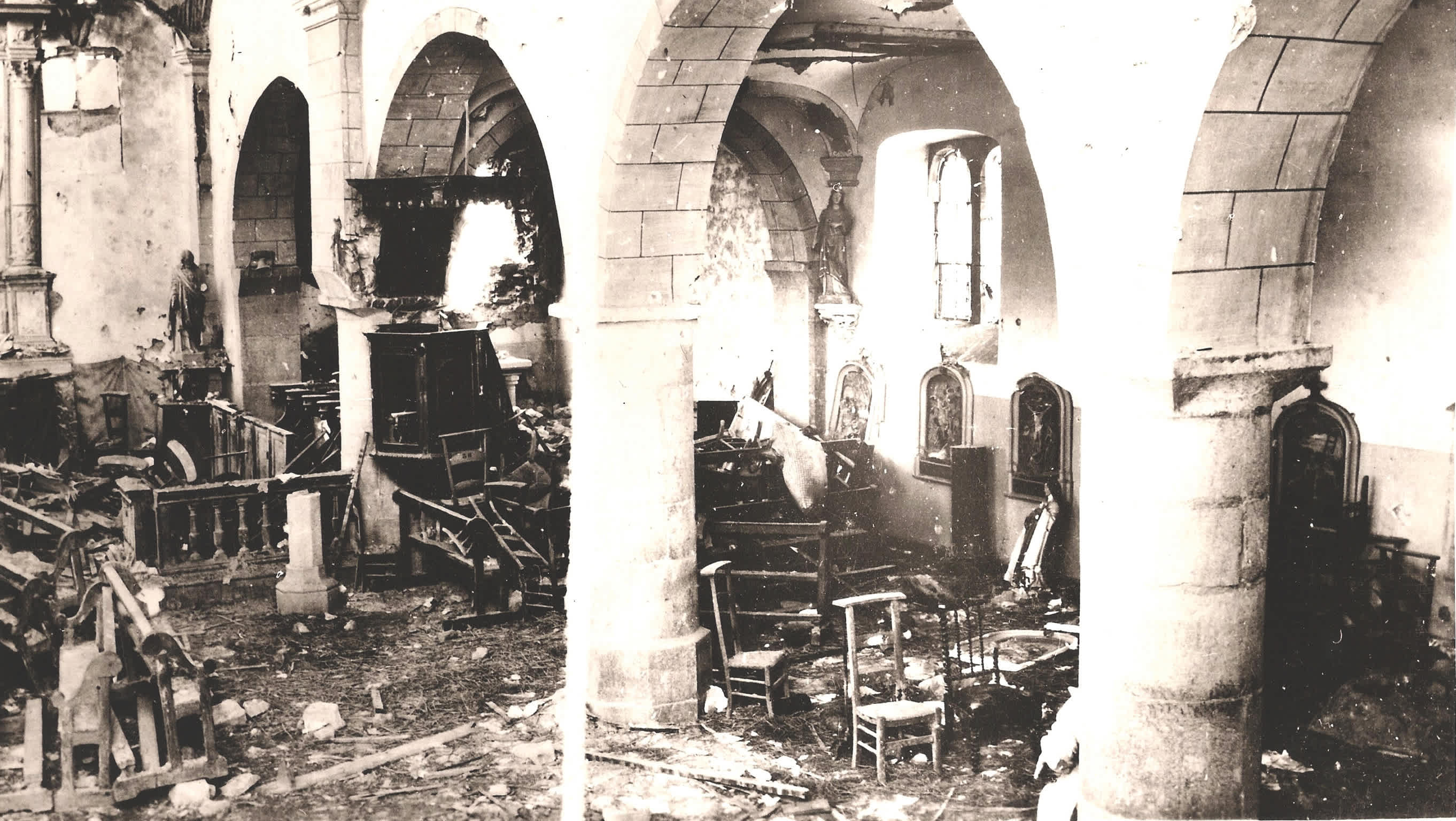 monuments men true story, Inside war-torn