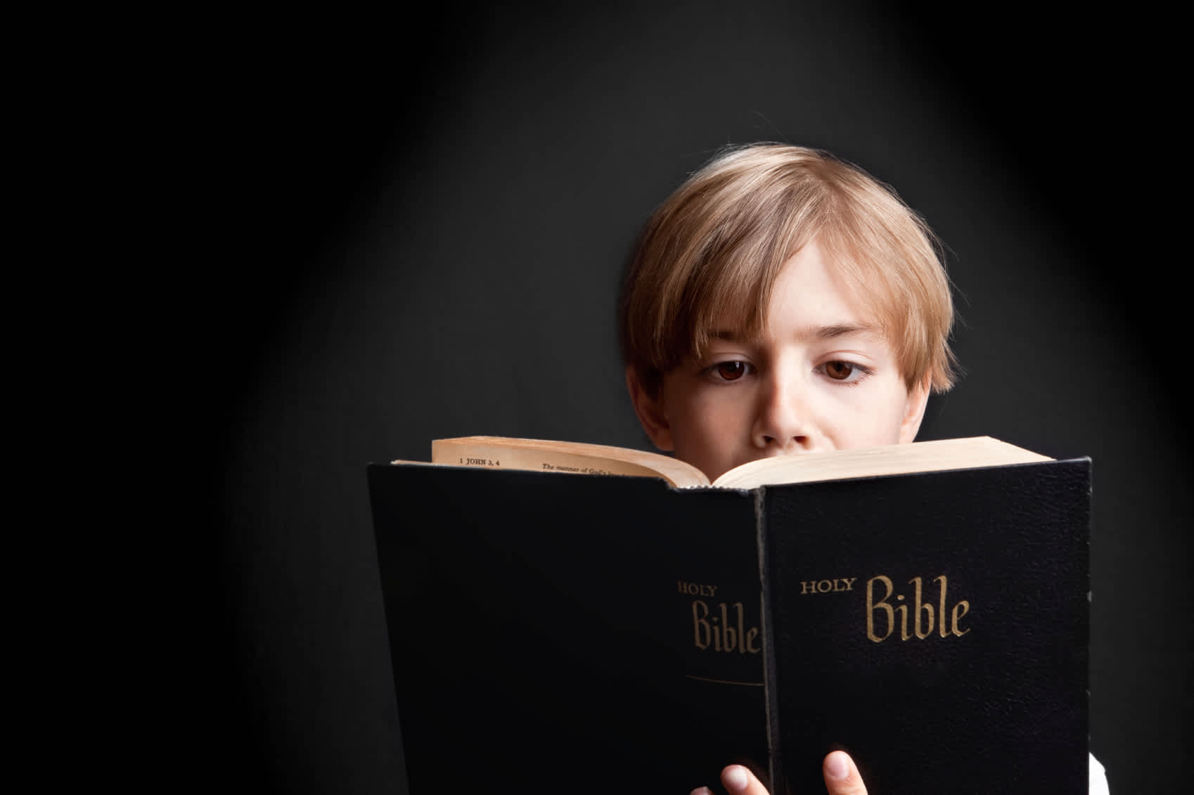 Bible giveaway image of five Bibles