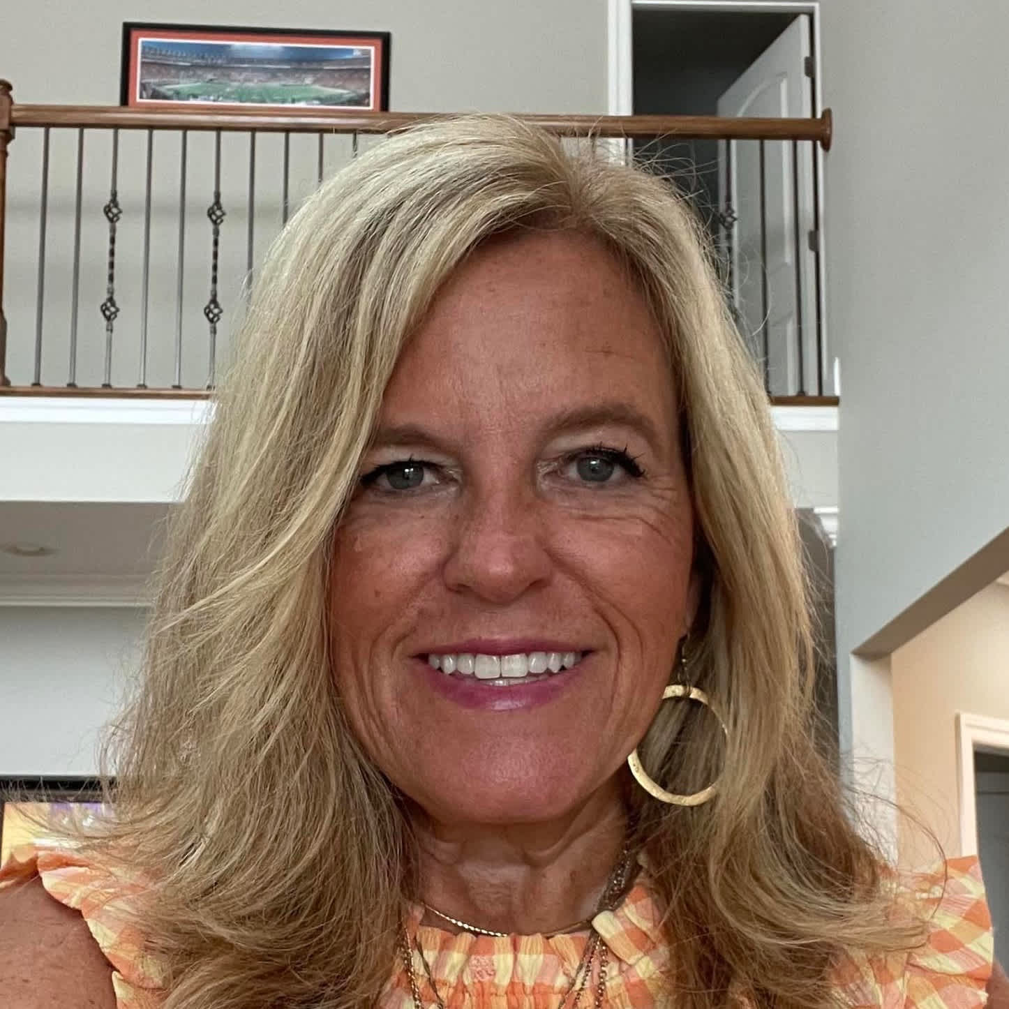 Rachel Lovingood smiling